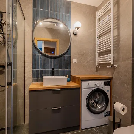 Navy Blue - - Basen - Parking Apartament *